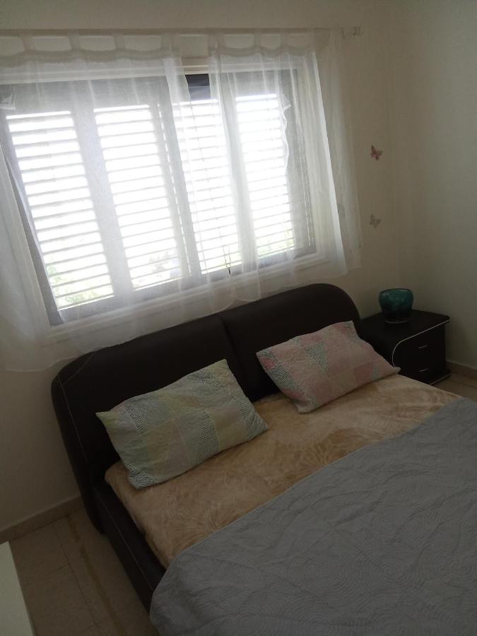 לרנקה 2 Bedroom Apartment In Makenzi מראה חיצוני תמונה