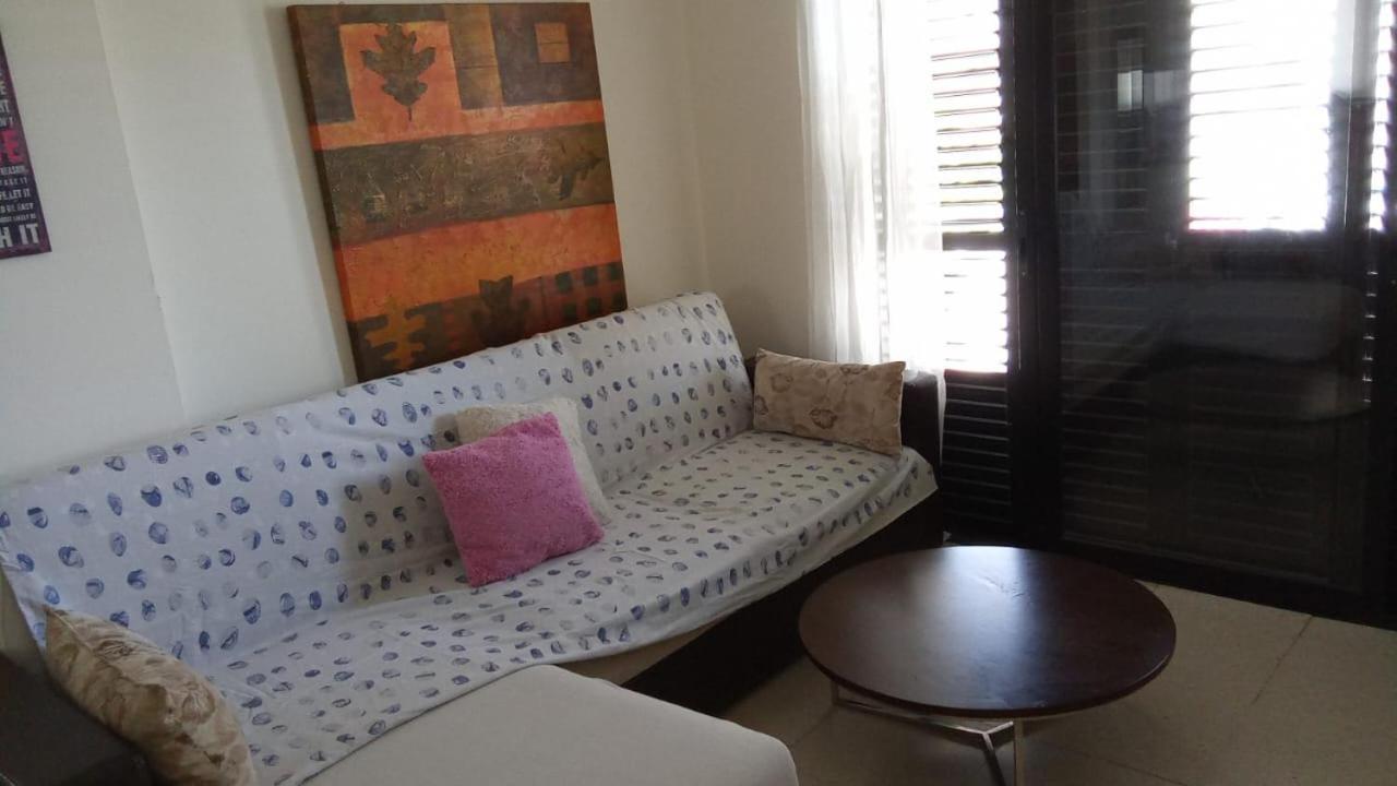 לרנקה 2 Bedroom Apartment In Makenzi מראה חיצוני תמונה